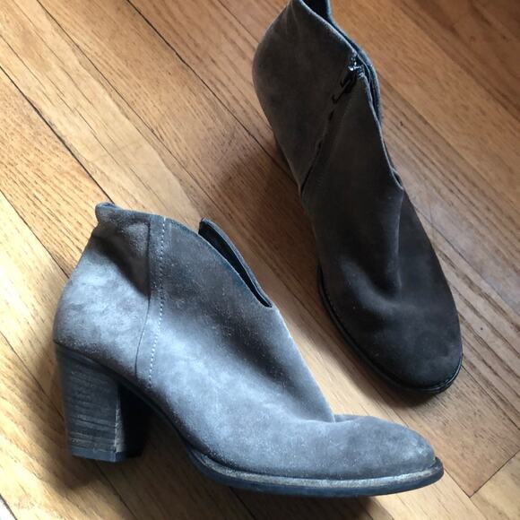 Paul Green Delgado distressed suede ankle booties PG 5 US 7.5 Gray - Picture 1 of 5